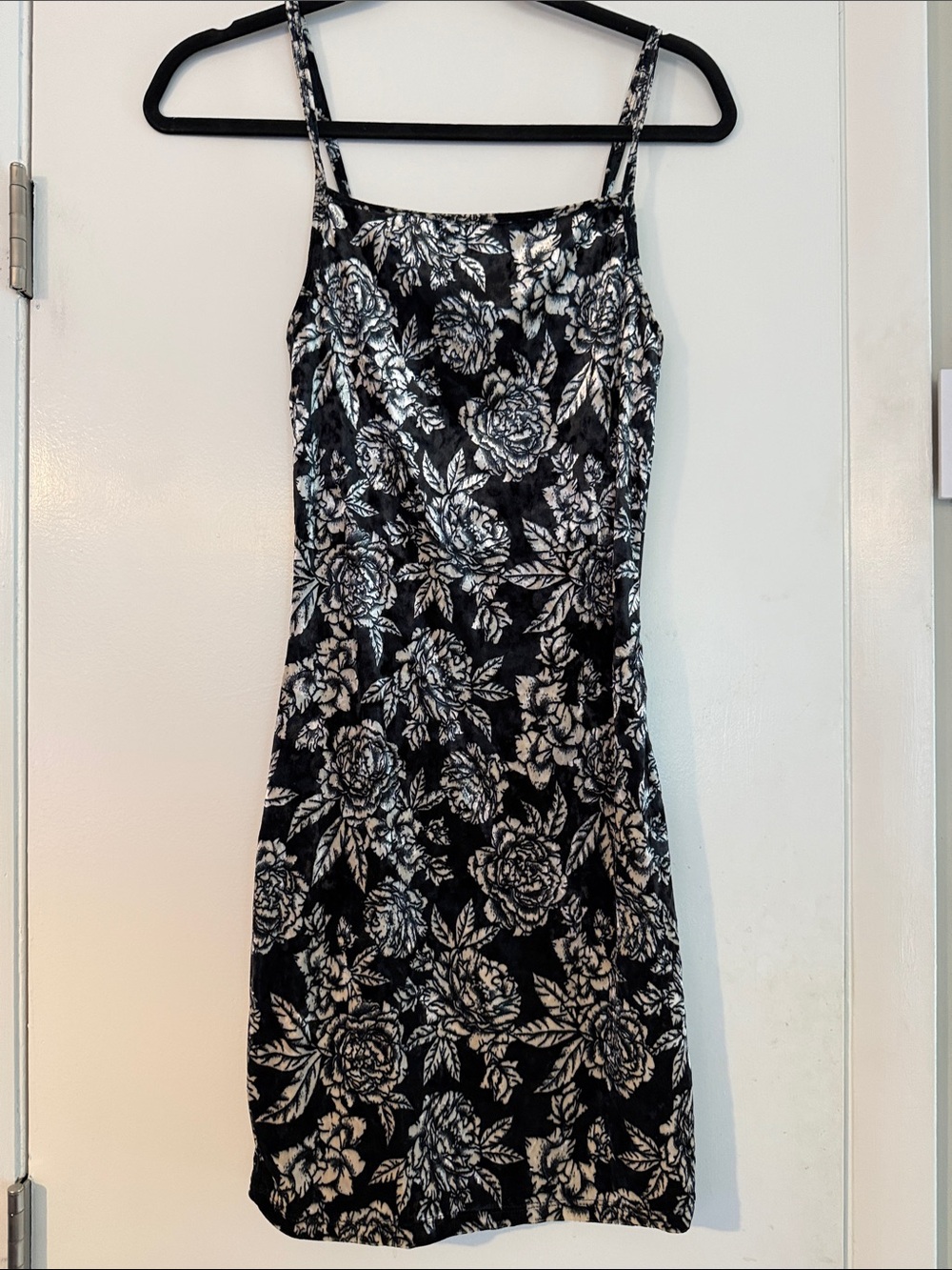 Billabong Black and White Floral Slip Dress